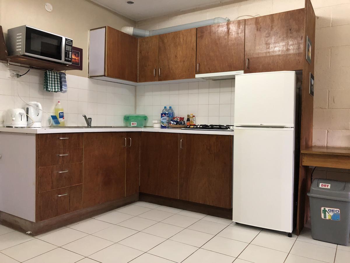 Access Units Apartment Lungga ภายนอก รูปภาพ